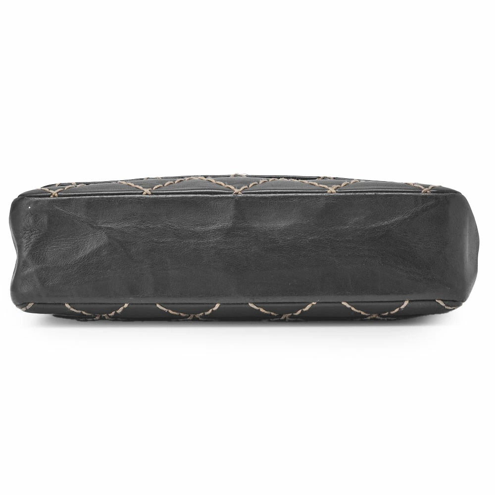 CHANEL Shoulder Bag, Matelasse Wild Stitch Turn Lock, Calfskin, Black, Silver-Tone Hardware, Pre-Owned - Vintage La Charme