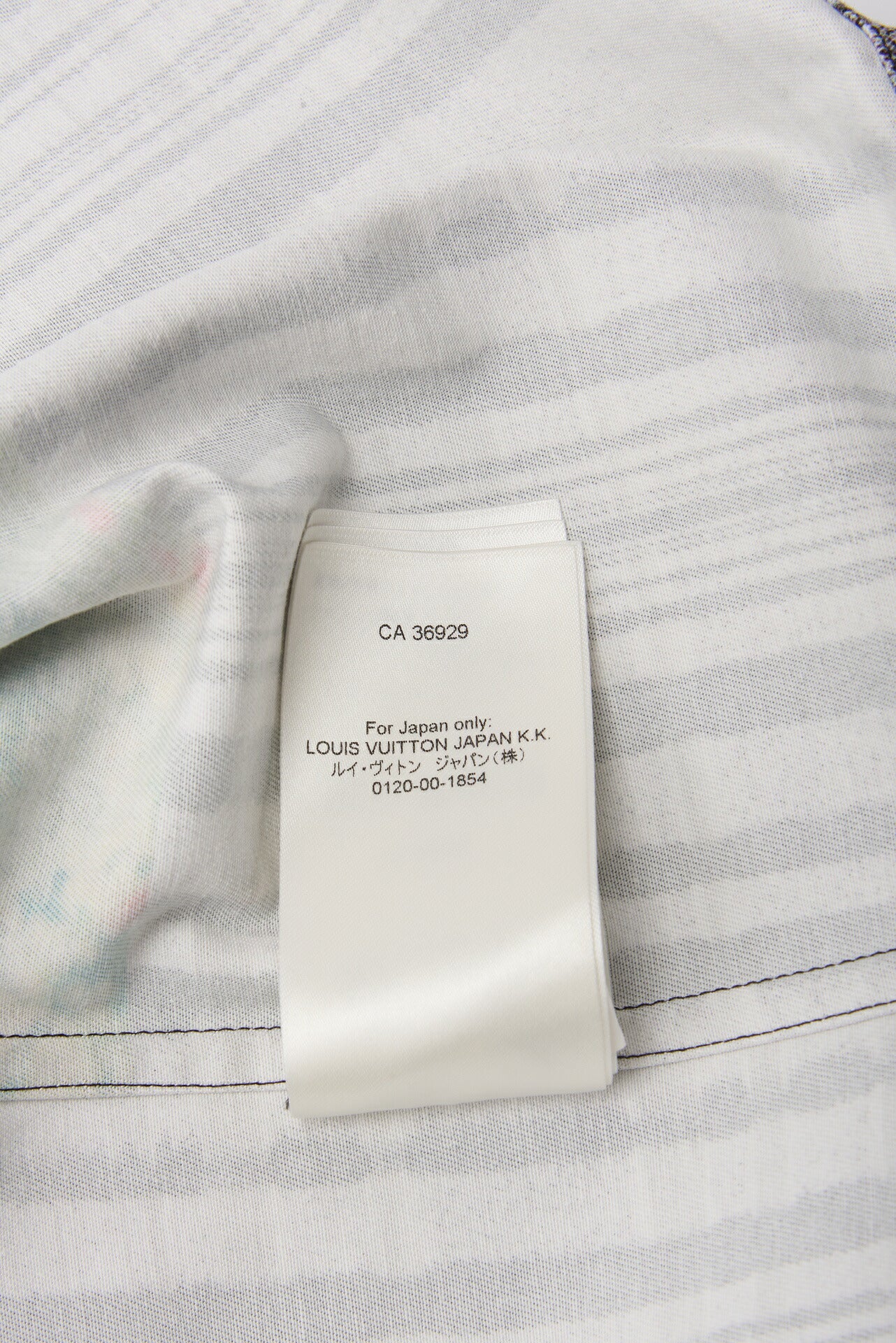 Louis Vuitton Shirt Jacket, Printed, Cotton, Multicolor, Gold-Tone Hardware, Pre-Owned - Vintage La Charme