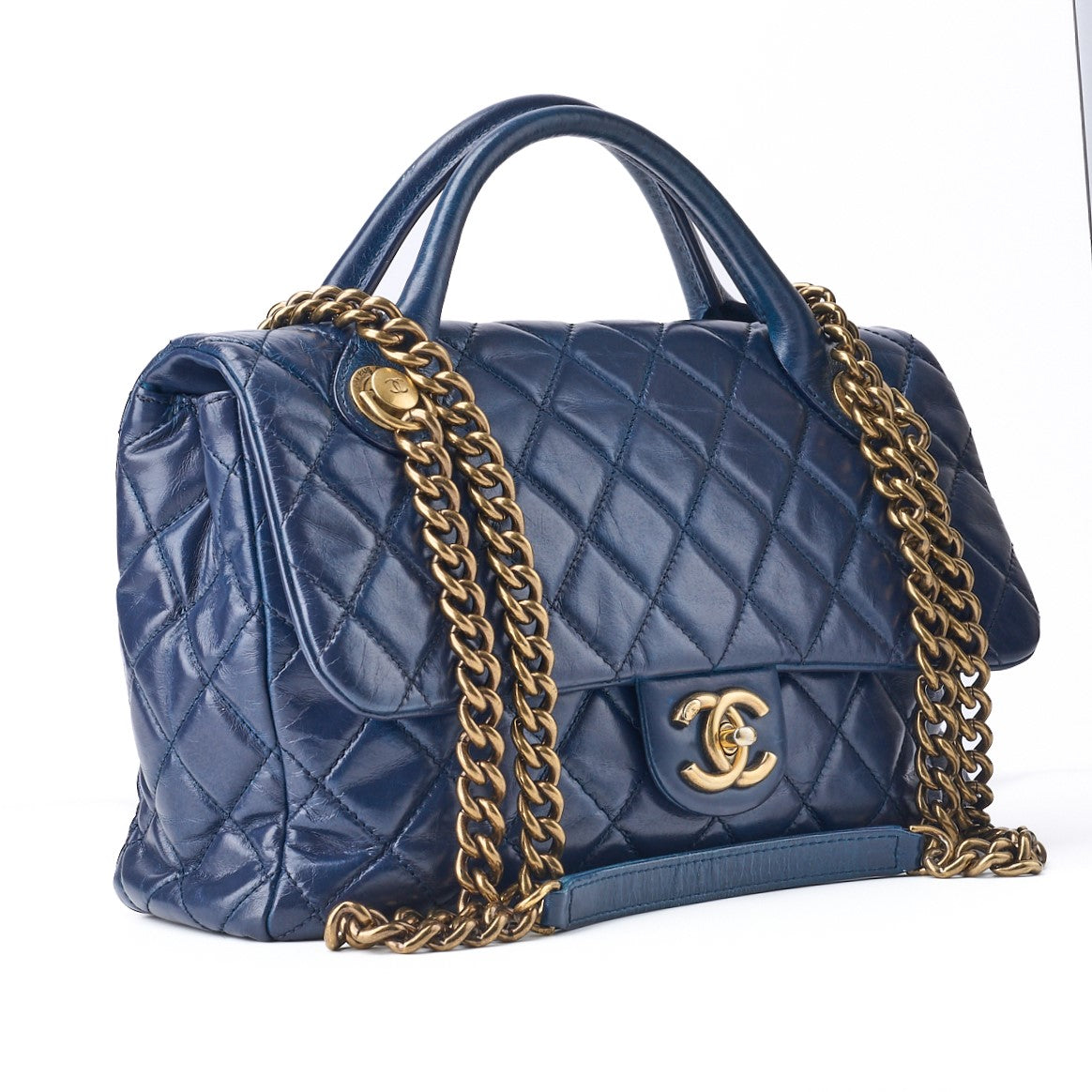 CHANEL Shoulder Handbag Matelasse 2WAY Vintage Calf Blue Gold-Tone Hardware Pre-Owned - Vintage La Charme