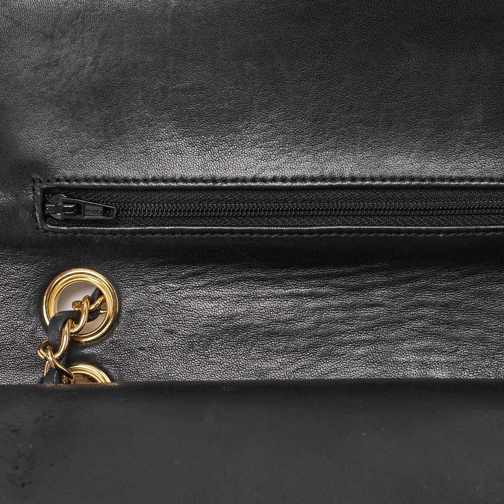 CHANEL Shoulder Bag Matelasse Double Flap Lambskin Black Gold-Tone Hardware Pre-Owned - Vintage La Charme