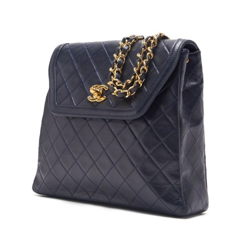 CHANEL Shoulder Bag, Matelasse Turn Lock, Lambskin, Navy, Gold-Tone Hardware, Pre-Owned - Vintage La Charme