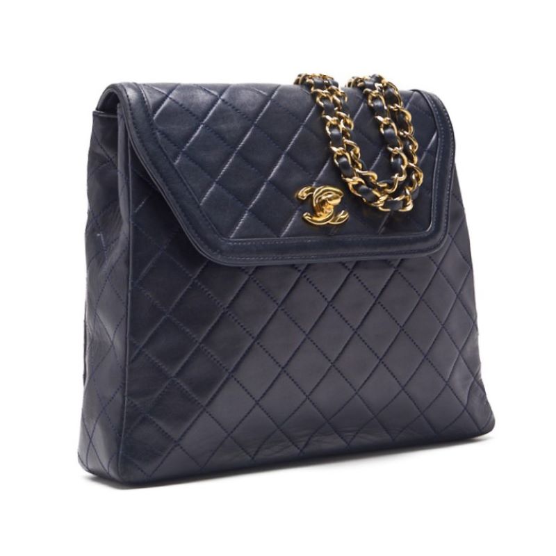 CHANEL Shoulder Bag, Matelasse Turn Lock, Lambskin, Navy, Gold-Tone Hardware, Pre-Owned - Vintage La Charme