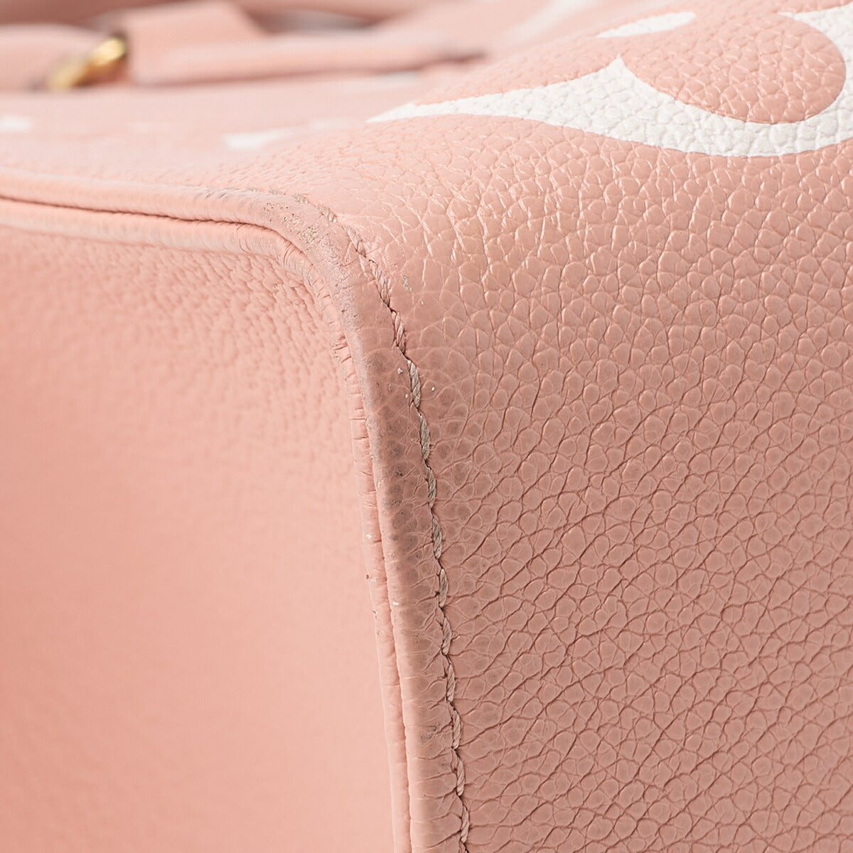 Louis Vuitton On the Go MM 2WAY Tote Bag Monogram Giant Pink Canvas Gold-Tone Hardware Pre-Owned - Vintage La Charme