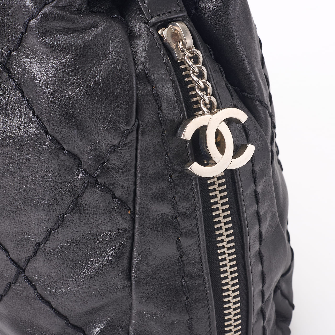 CHANEL Tote Bag Gamaguchi Wild Stitch Calf Leather Black Silver-Tone Hardware Pre-Owned - Vintage La Charme