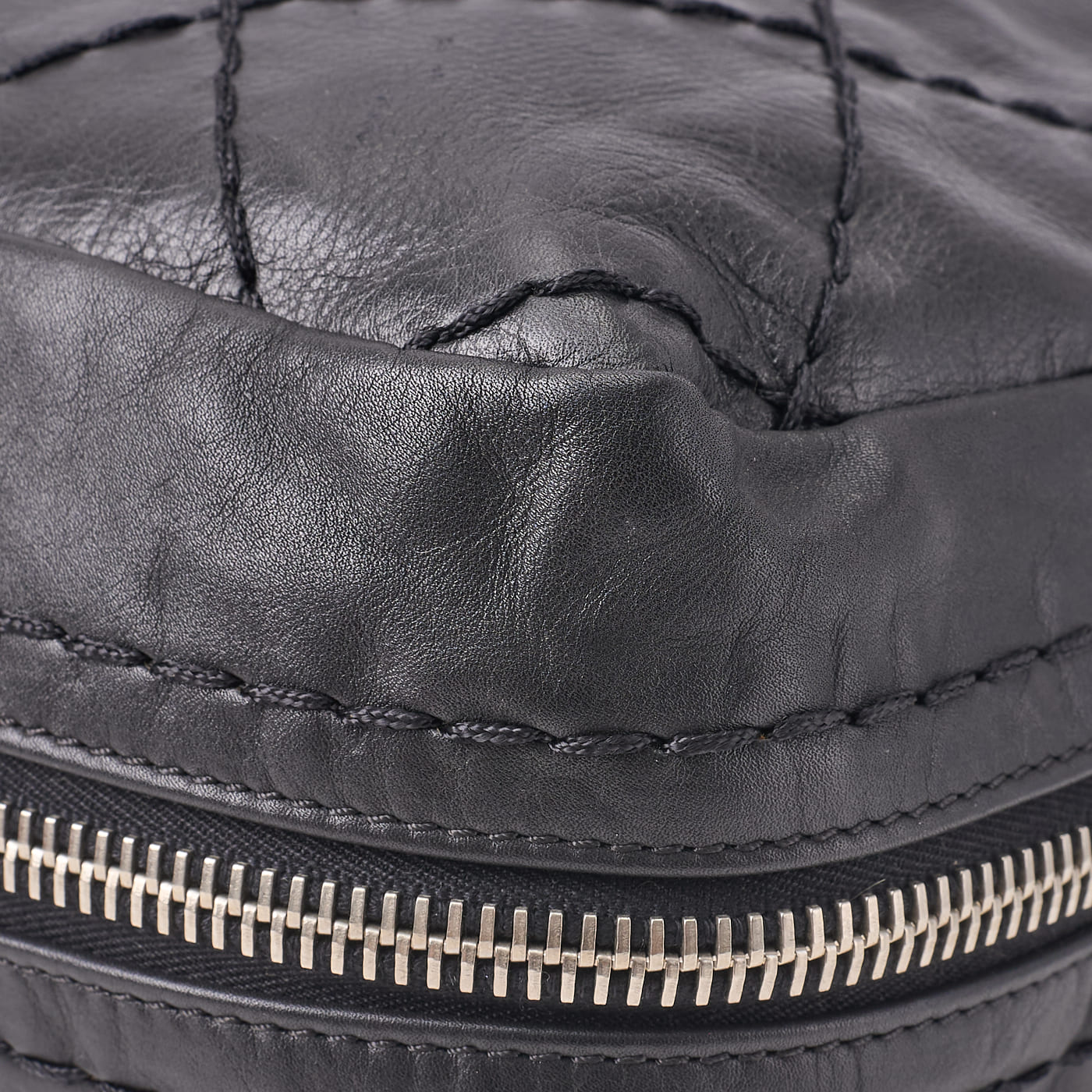CHANEL Tote Bag Gamaguchi Wild Stitch Calf Leather Black Silver-Tone Hardware Pre-Owned - Vintage La Charme