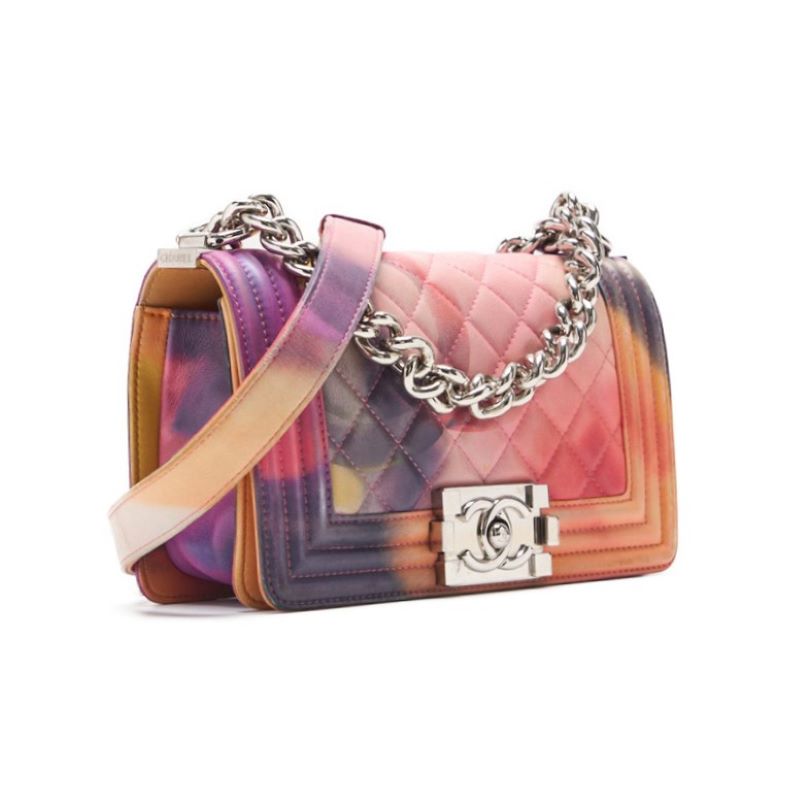 CHANEL Boy Chanel Matelasse Chain Shoulder Bag Lambskin Multicolor Silver-Tone Hardware Pre-Owned - Vintage La Charme