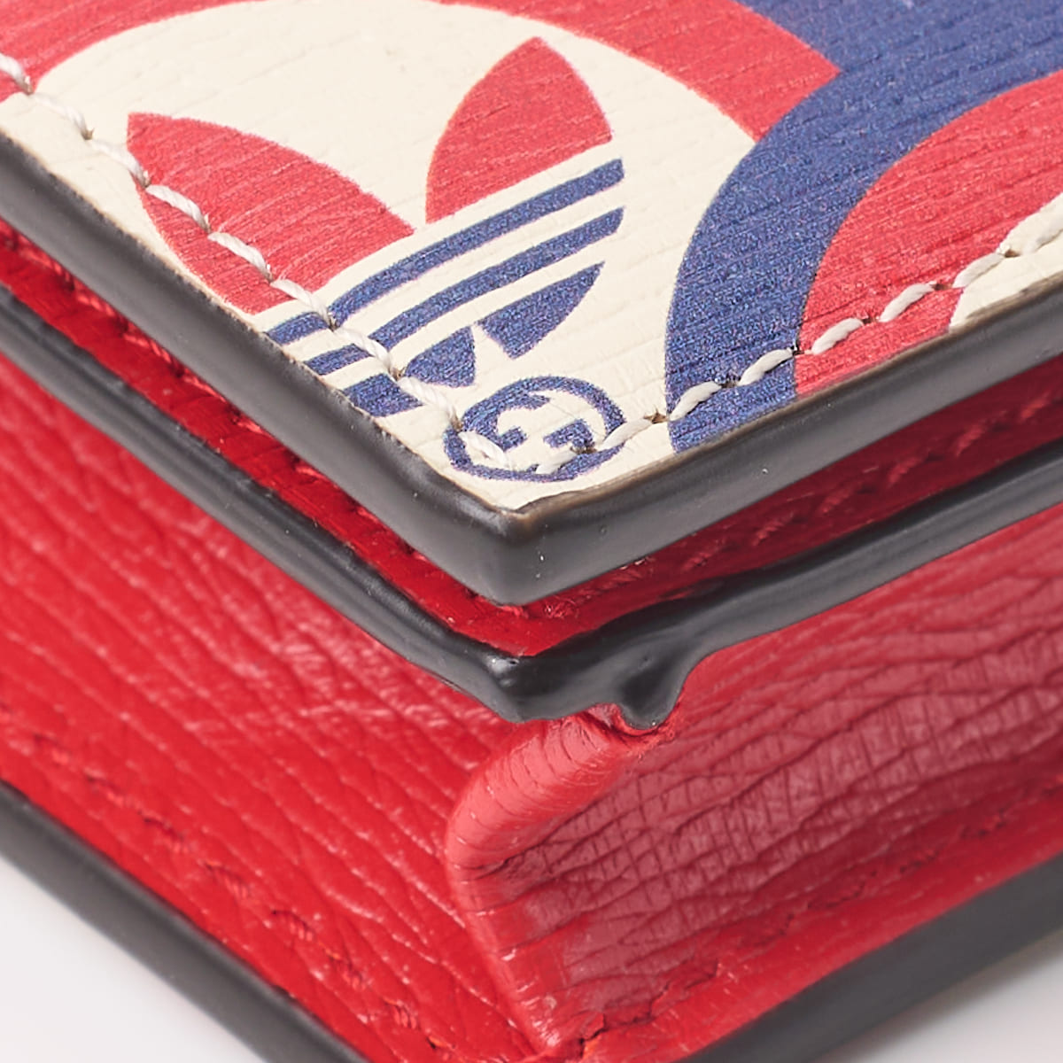 Gucci Adidas Horsebit Shoulder Wallet, Leather, Red, Gold-Tone Hardware, Pre-Owned - Vintage La Charme