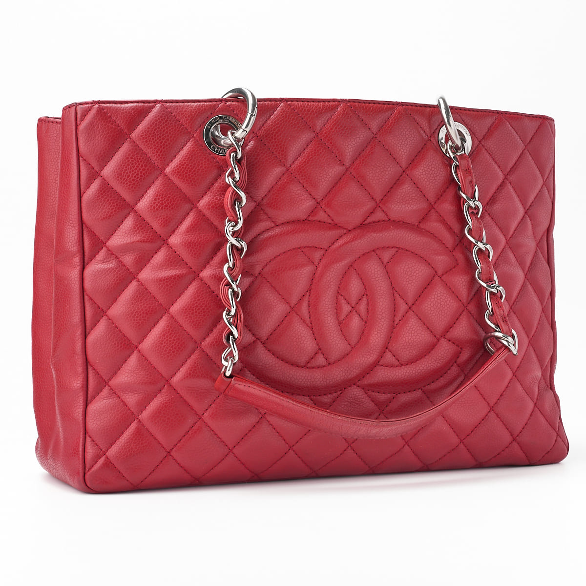 CHANEL Shoulder Bag, Matelasse GST Coco Mark, Caviar Skin, Red, Silver-Tone Hardware, Pre-Owned - Vintage La Charme