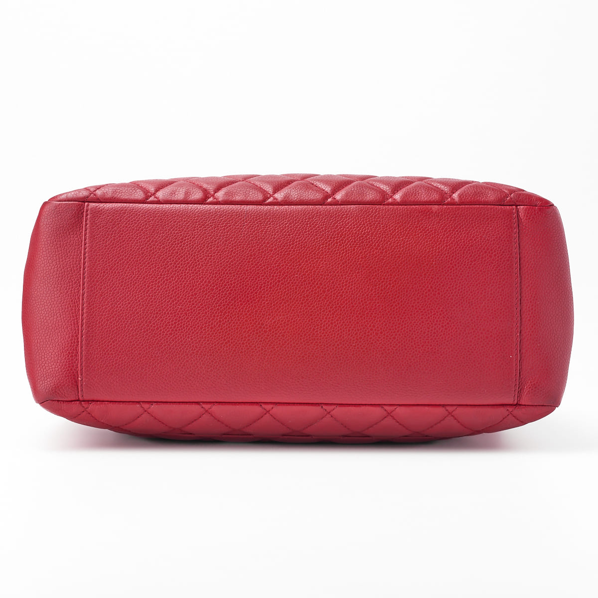 CHANEL Shoulder Bag, Matelasse GST Coco Mark, Caviar Skin, Red, Silver-Tone Hardware, Pre-Owned - Vintage La Charme