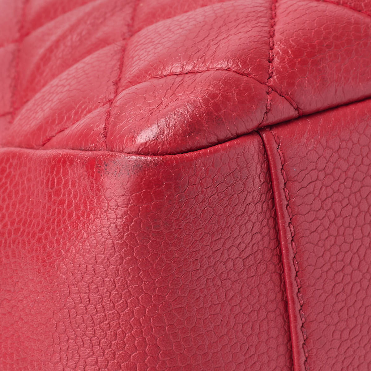 CHANEL Shoulder Bag, Matelasse GST Coco Mark, Caviar Skin, Red, Silver-Tone Hardware, Pre-Owned - Vintage La Charme