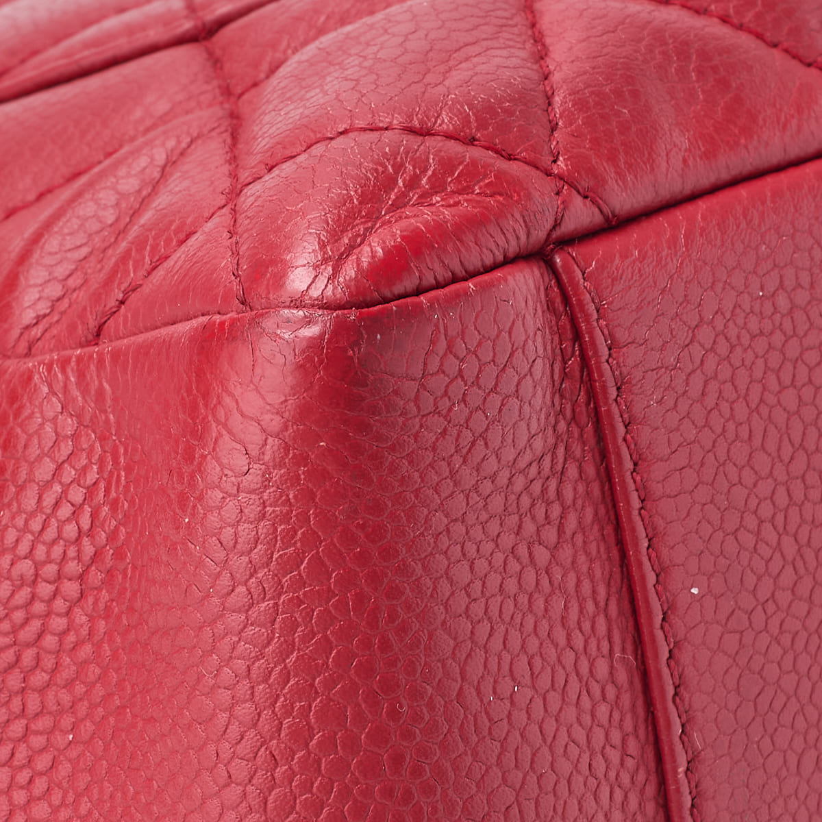 CHANEL Shoulder Bag, Matelasse GST Coco Mark, Caviar Skin, Red, Silver-Tone Hardware, Pre-Owned - Vintage La Charme