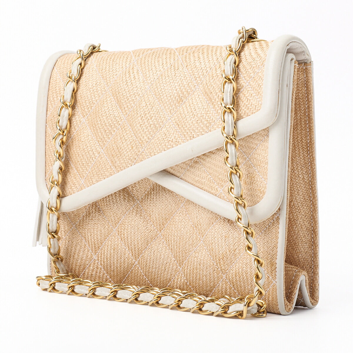 CHANEL Shoulder Bag, Matelasse, Fringe, Double Flap, Straw, Beige, Gold-Tone Hardware, Pre-Owned - Vintage La Charme