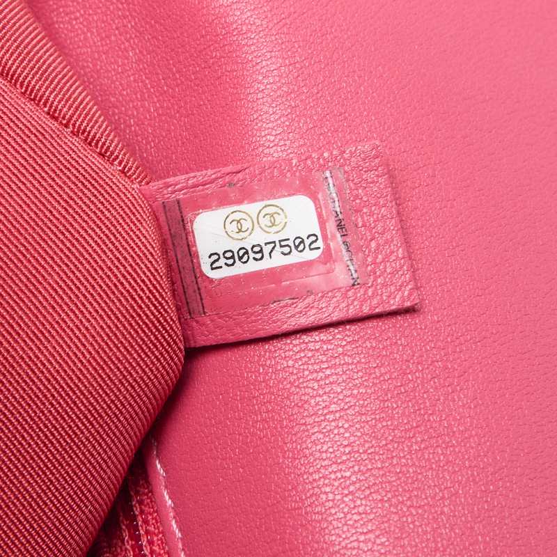 CHANEL 19 Tote Bag Matelasse 2WAY Chain Shoulder Lambskin Pink Gold-Tone Hardware Pre-Owned - Vintage La Charme