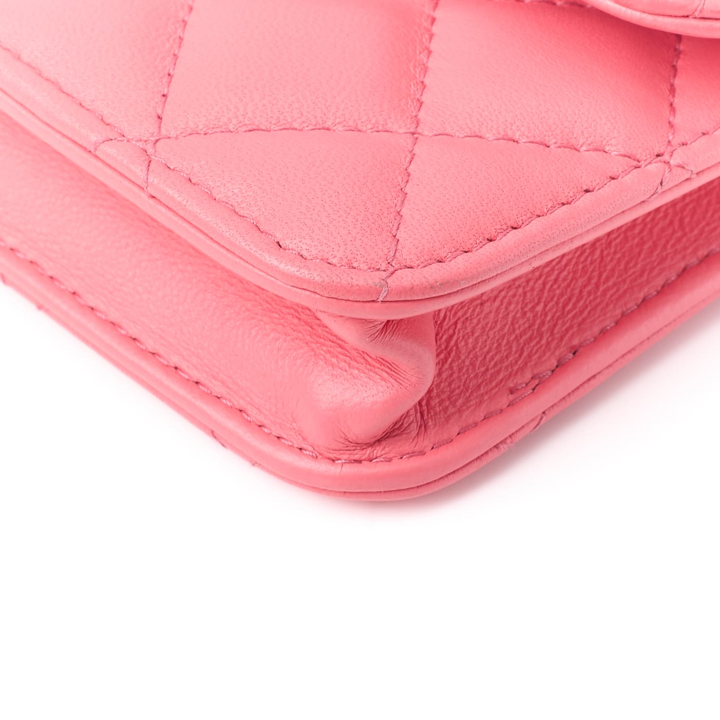 CHANEL Mini Shoulder Bag, Matelasse, Chain Shoulder, Lambskin, Pink, Gold-Tone Hardware, Pre-Owned - Vintage La Charme
