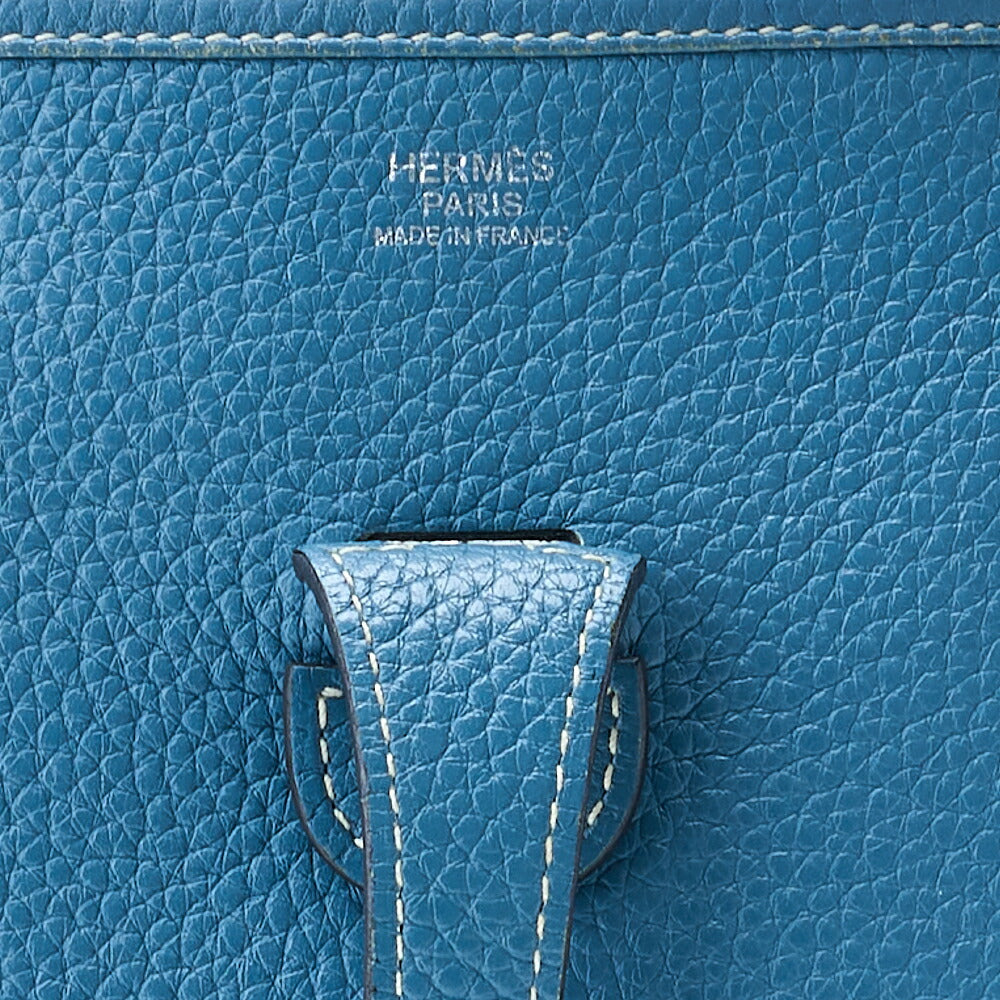 HERMES Shoulder Bag Evelyn PM 2 de Tryon Clemence Blue Jean Silver-Tone Hardware Pre-Owned - Vintage La Charme
