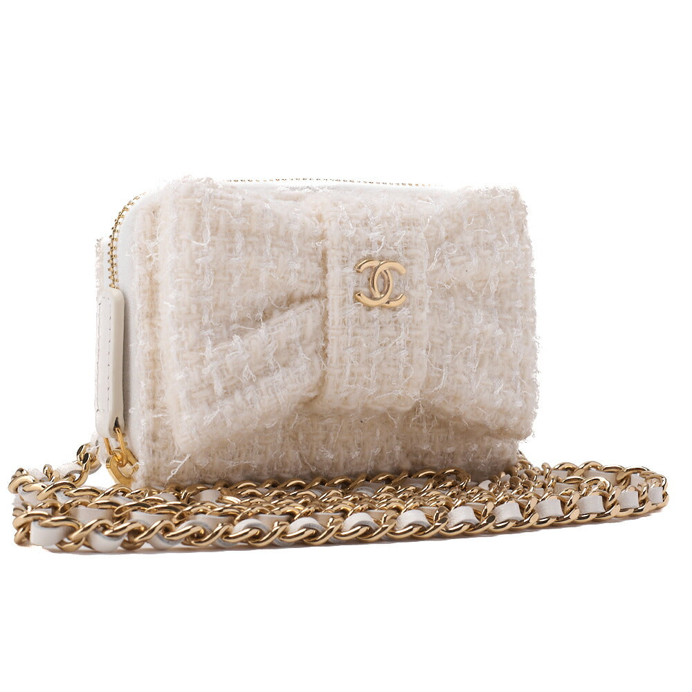 CHANEL Mini Shoulder Bag, Matelasse, Chain Shoulder, Tweed, White, Gold-Tone Hardware, Pre-Owned - Vintage La Charme