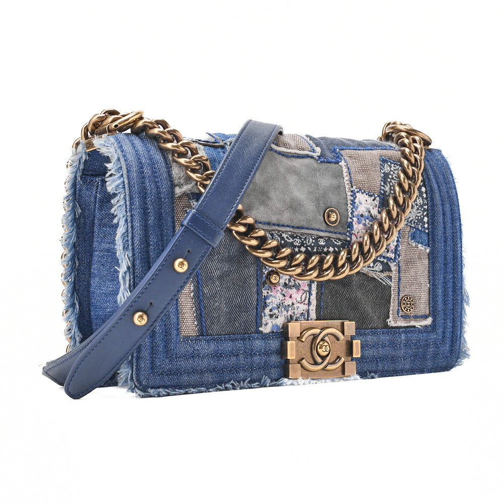 CHANEL Shoulder Bag, Patchwork, Chain Shoulder, Denim, Blue, Gold-Tone Hardware, Pre-Owned - Vintage La Charme
