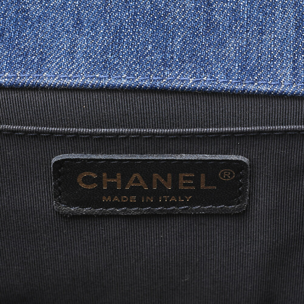CHANEL Shoulder Bag, Patchwork, Chain Shoulder, Denim, Blue, Gold-Tone Hardware, Pre-Owned - Vintage La Charme