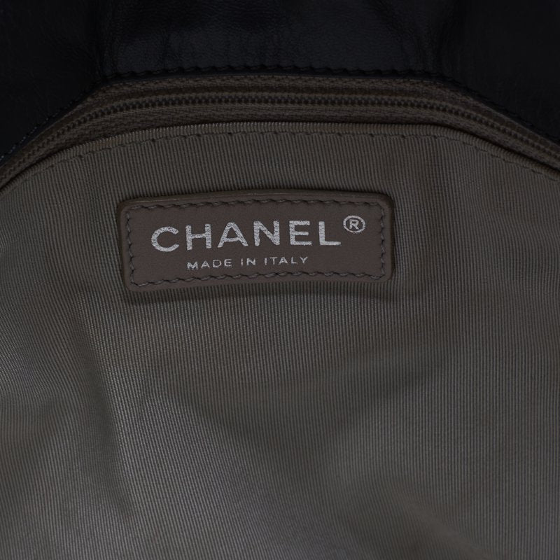 CHANEL Shoulder Bag, Matelasse, Coco Charm, Calfskin, Gray, Silver-Tone Hardware, Pre-Owned - Vintage La Charme