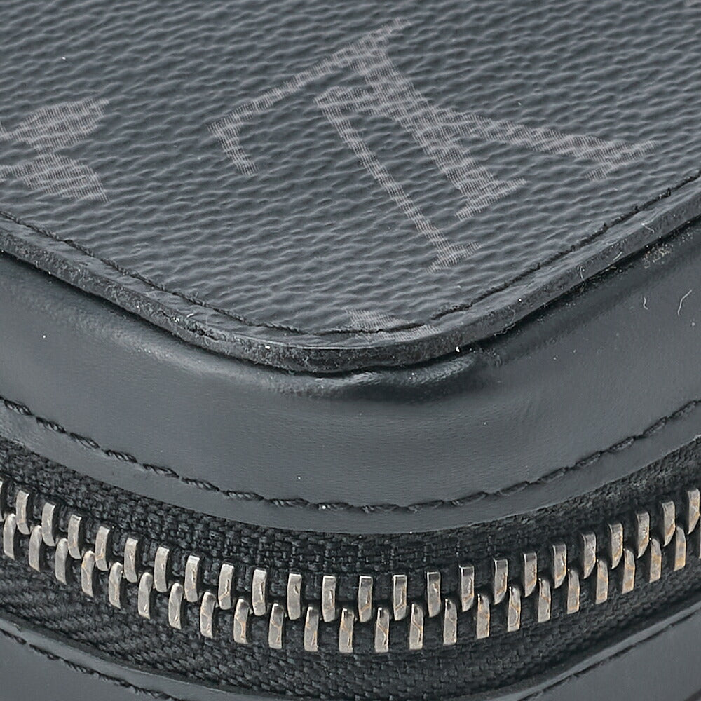 Louis Vuitton Zippy XL Wallet, Monogram Eclipse, PVC Leather, Noir, Silver-Tone Hardware, Pre-Owned - Vintage La Charme