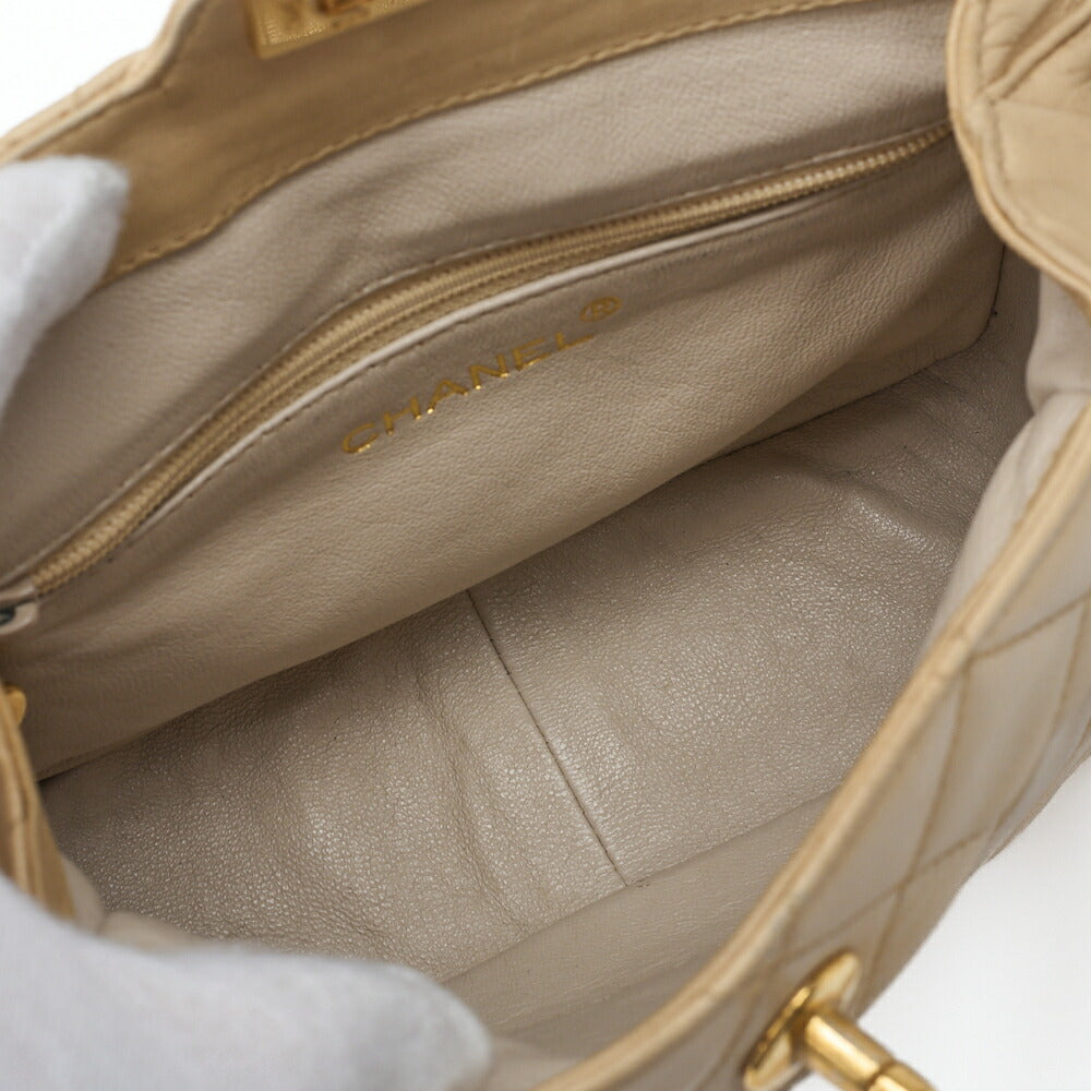 CHANEL Shoulder Bag Tote Bag Matelasse Lambskin Beige Gold-Tone Hardware Pre-Owned - Vintage La Charme