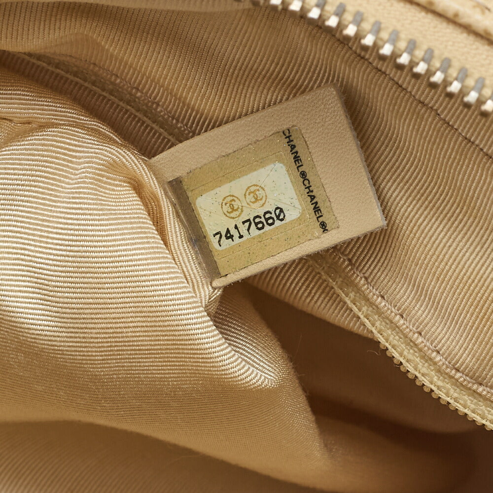 CHANEL Shoulder Tote Bag Matelasse Caviar Skin Beige Gold-Tone Hardware Pre-Owned - Vintage La Charme