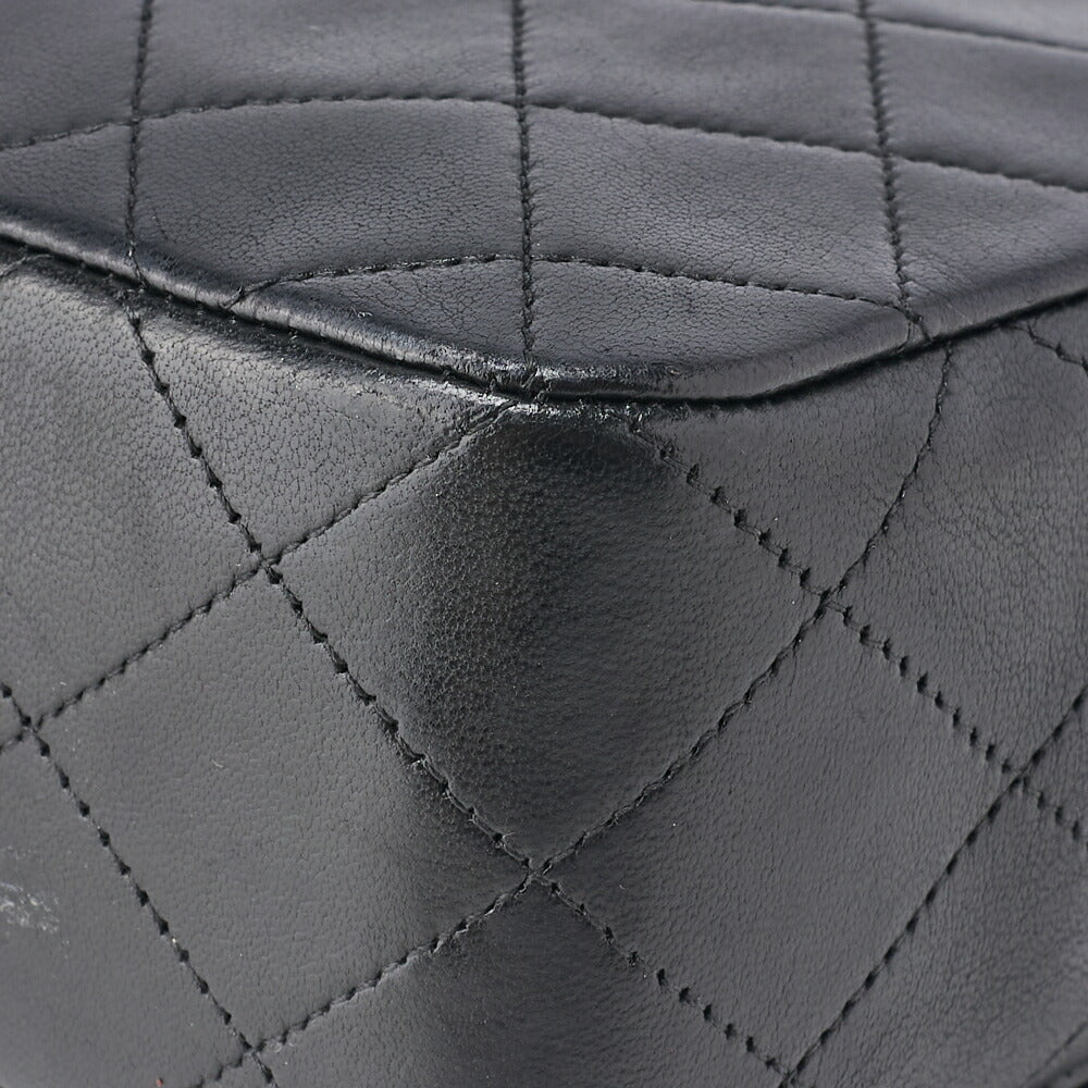 CHANEL Shoulder Bag Matelasse Lambskin Black Gold-Tone Hardware Pre-Owned - Vintage La Charme