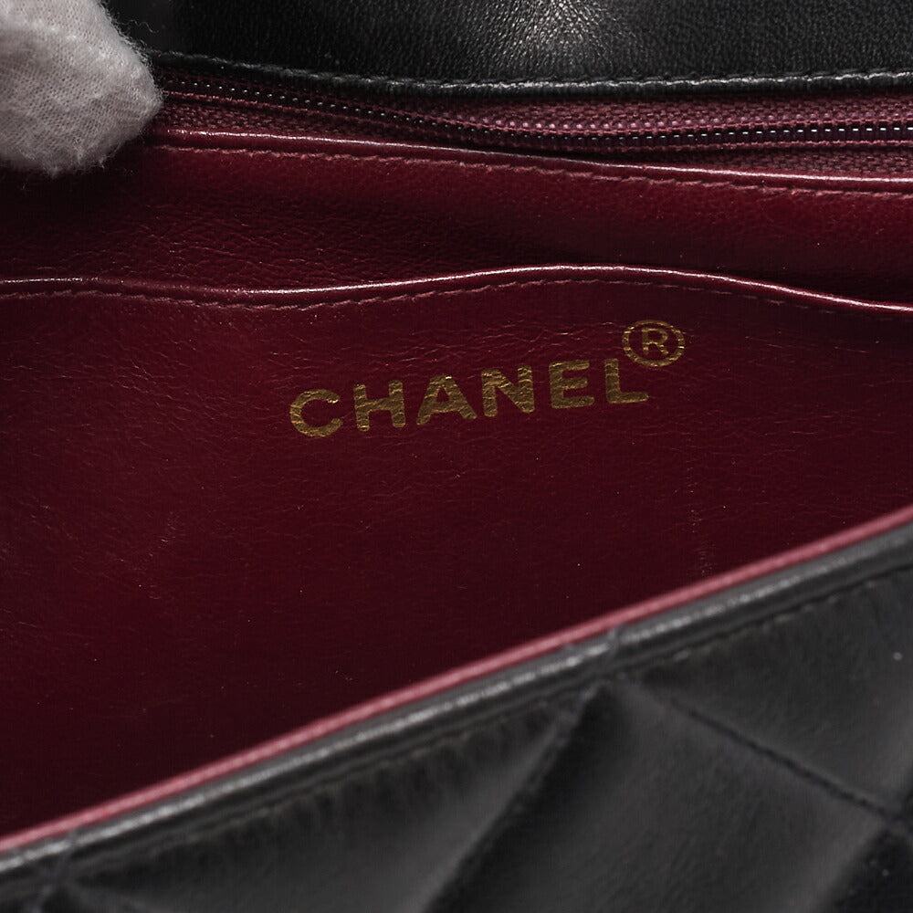 CHANEL Shoulder Bag, Matelasse, Chain Shoulder, Lambskin, Black, Gold-Tone Hardware, Pre-Owned - Vintage La Charme