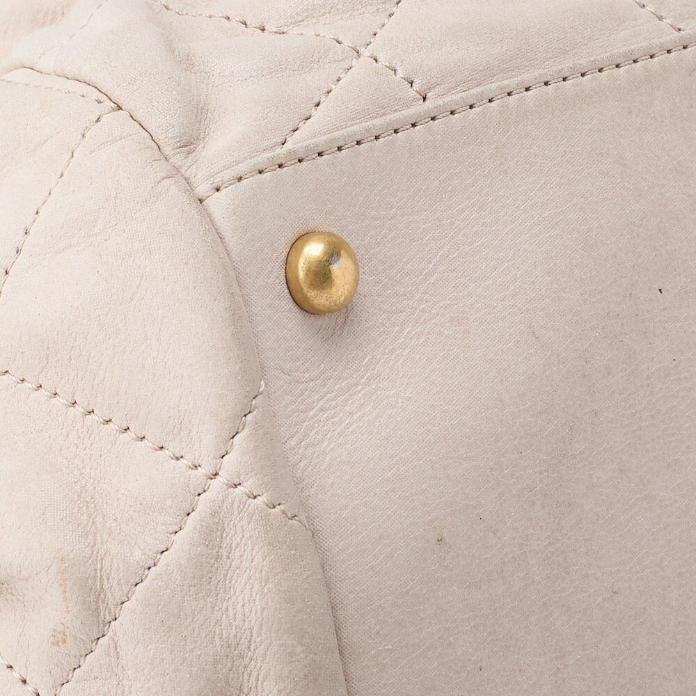 CHANEL Shoulder Bag Matelasse Chain Shoulder Sparkle Leather Ivory Gold-Tone Hardware Pre-Owned - Vintage La Charme