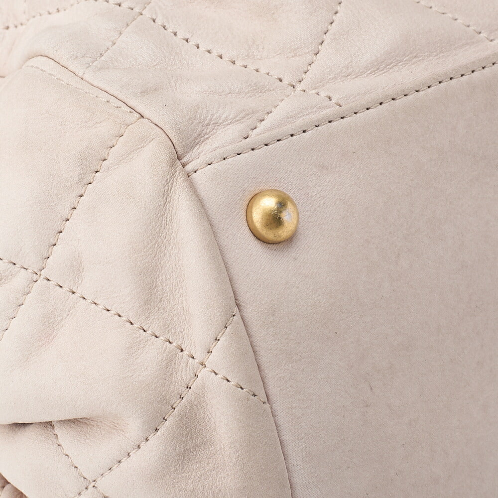 CHANEL Shoulder Bag Matelasse Chain Shoulder Sparkle Leather Ivory Gold-Tone Hardware Pre-Owned - Vintage La Charme
