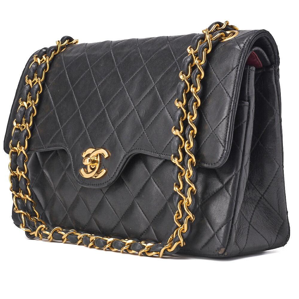 CHANEL Shoulder Bag, Matelasse Double Flap, Lambskin, Black, Gold-Tone Hardware, Pre-Owned - Vintage La Charme