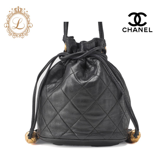 CHANEL Chain Shoulder Bag Mini Matelasse Lambskin Black Gold-Tone Hardware Pre-Owned - Vintage La Charme