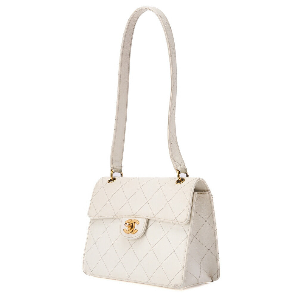 CHANEL Shoulder Bag, Chain Shoulder, Matelasse, Caviar Skin, White, Gold-Tone Hardware, Pre-Owned - Vintage La Charme