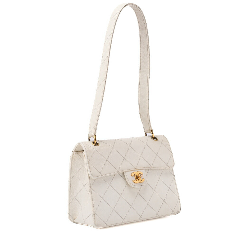 CHANEL Shoulder Bag, Chain Shoulder, Matelasse, Caviar Skin, White, Gold-Tone Hardware, Pre-Owned - Vintage La Charme