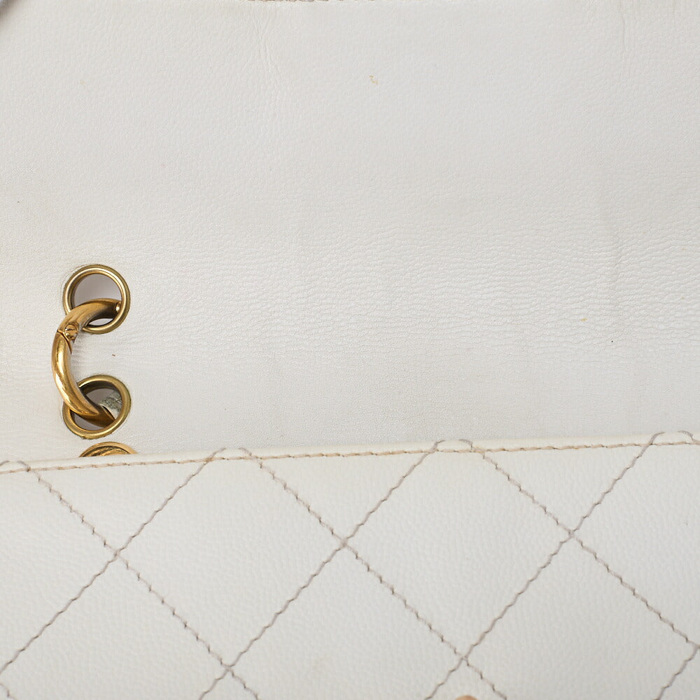 CHANEL Shoulder Bag, Chain Shoulder, Matelasse, Caviar Skin, White, Gold-Tone Hardware, Pre-Owned - Vintage La Charme