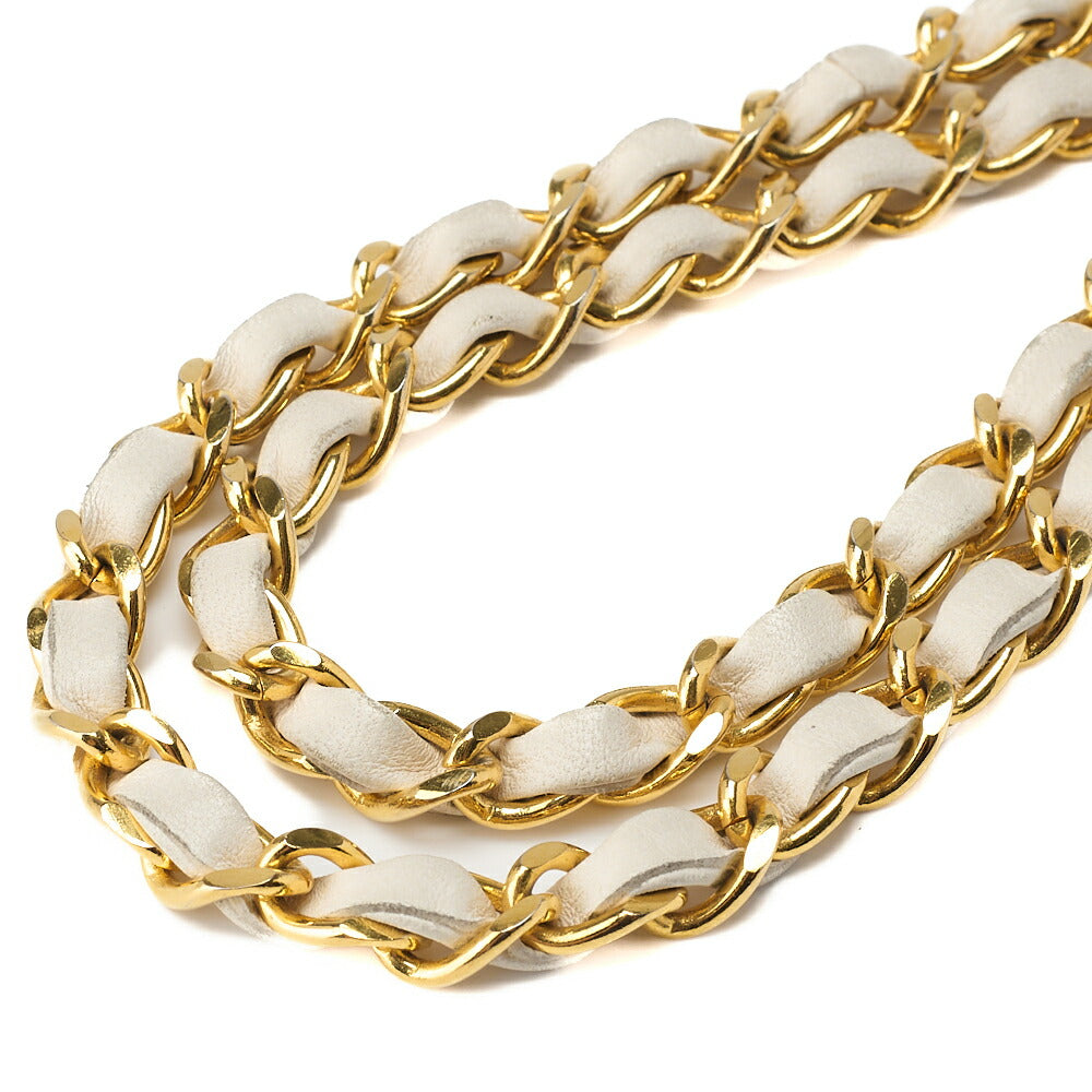 CHANEL Shoulder Bag, Chain Shoulder, Matelasse, Lambskin, White, Gold-Tone Hardware, Pre-Owned - Vintage La Charme