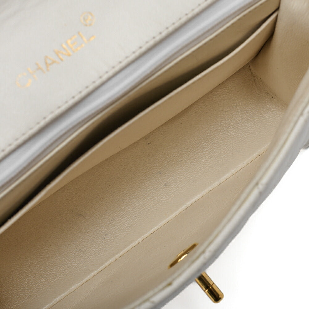 CHANEL Shoulder Bag, Chain Shoulder, Matelasse, Lambskin, White, Gold-Tone Hardware, Pre-Owned - Vintage La Charme