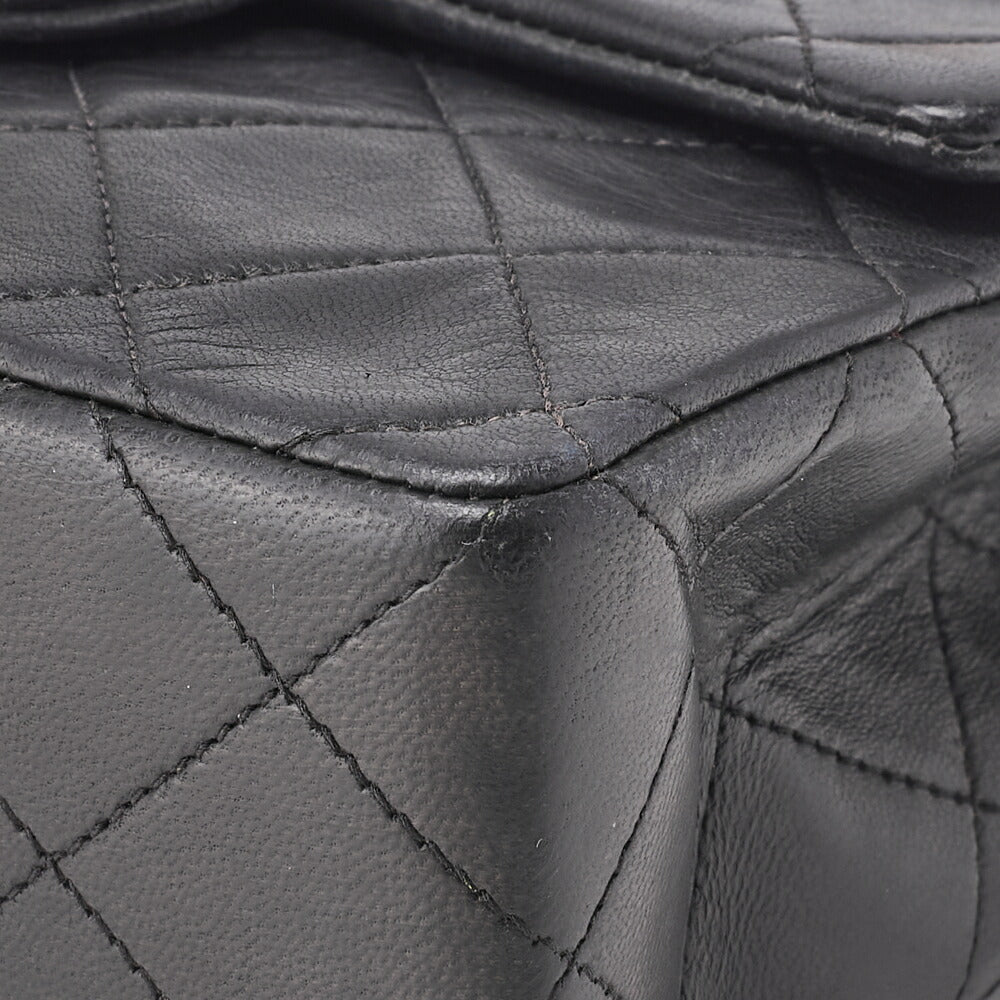 CHANEL Chain Shoulder Bag Matelasse Lambskin Black Gold-Tone Hardware Pre-Owned - Vintage La Charme