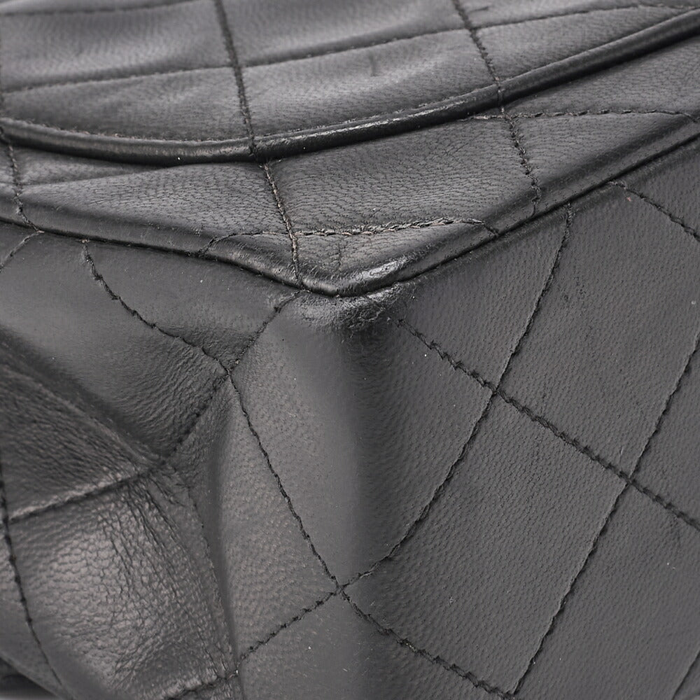 CHANEL Chain Shoulder Bag Matelasse Lambskin Black Gold-Tone Hardware Pre-Owned - Vintage La Charme