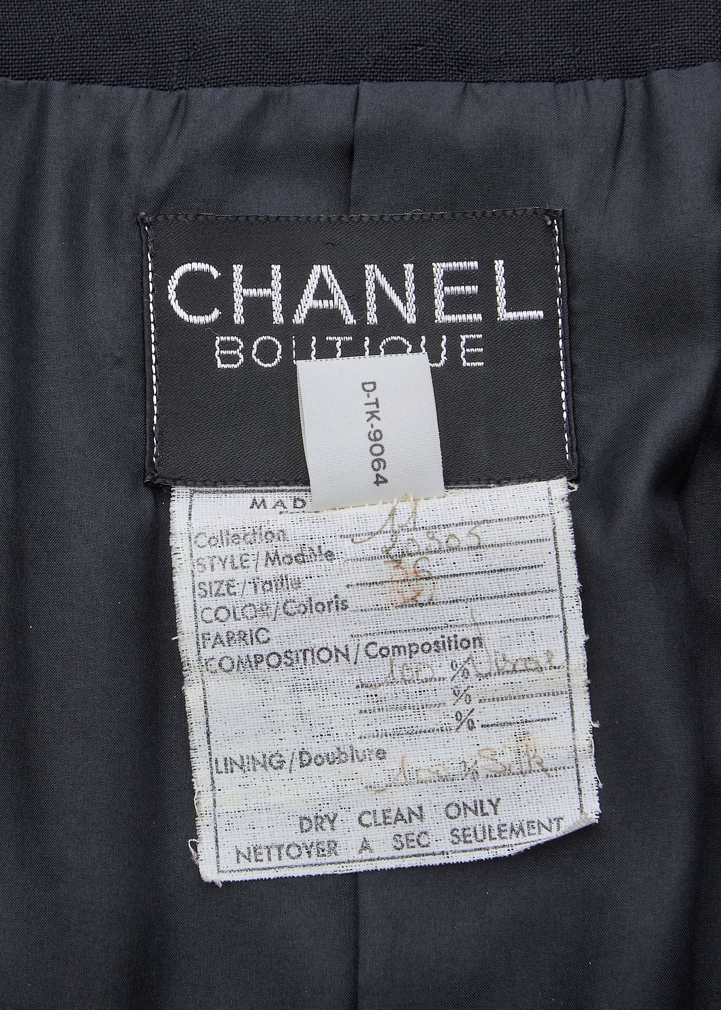 CHANEL Collarless Jacket, Outerwear Coat, Long Sleeve, Linen, Black, Gold-Tone Hardware, Pre-Owned - Vintage La Charme