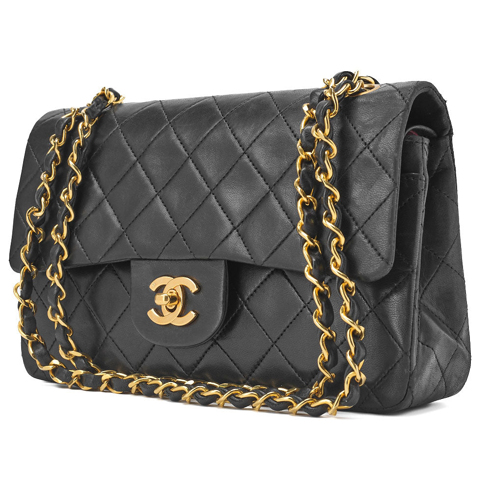 CHANEL Chain Shoulder Bag Matelasse Double Flap Lambskin Black Gold-Tone Hardware Pre-Owned - Vintage La Charme