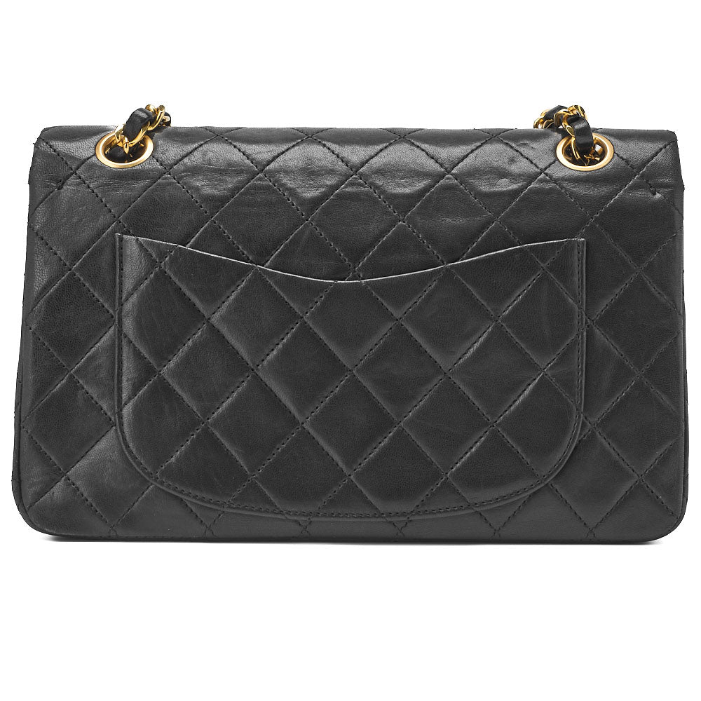 CHANEL Chain Shoulder Bag Matelasse Double Flap Lambskin Black Gold-Tone Hardware Pre-Owned - Vintage La Charme