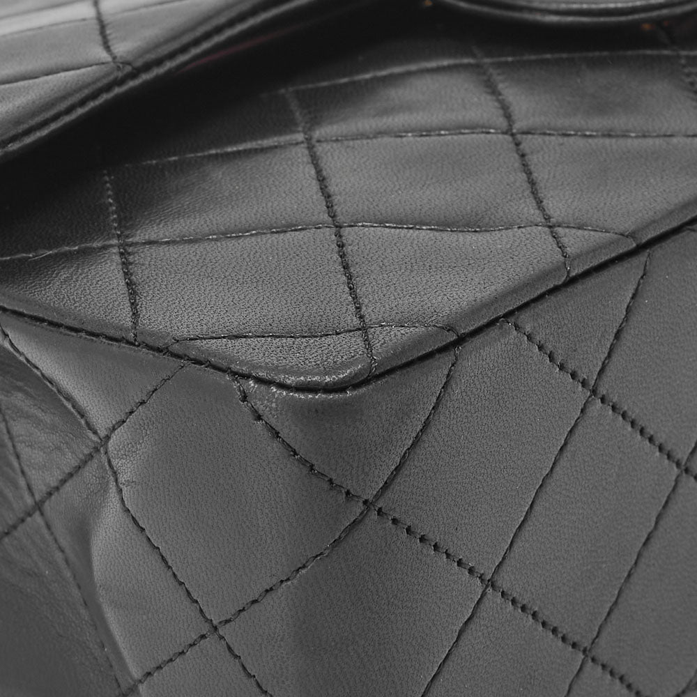 CHANEL Chain Shoulder Bag Matelasse Double Flap Lambskin Black Gold-Tone Hardware Pre-Owned - Vintage La Charme