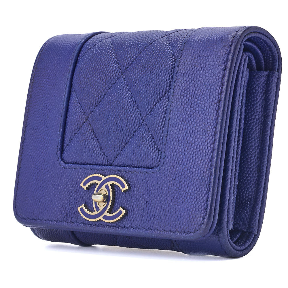 CHANEL Compact Wallet, Matelasse, Tri-Fold, Caviar Skin, Blue, Gold-Tone Hardware, Pre-Owned - Vintage La Charme