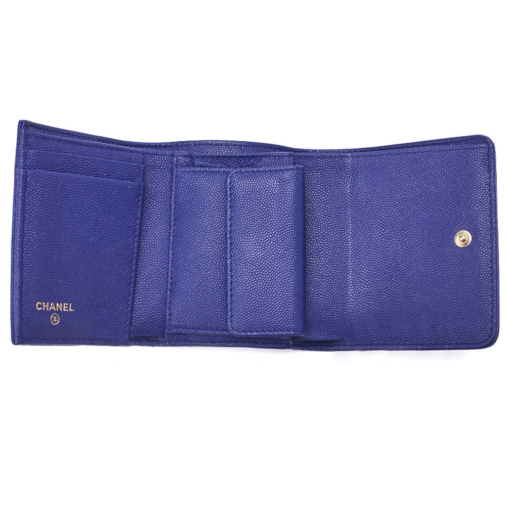 CHANEL Compact Wallet, Matelasse, Tri-Fold, Caviar Skin, Blue, Gold-Tone Hardware, Pre-Owned - Vintage La Charme