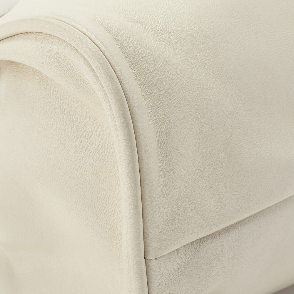 CHANEL Camellia Gamaguchi Handbag Shoulder Bag Lambskin White Silver-Tone Hardware Pre-Owned - Vintage La Charme