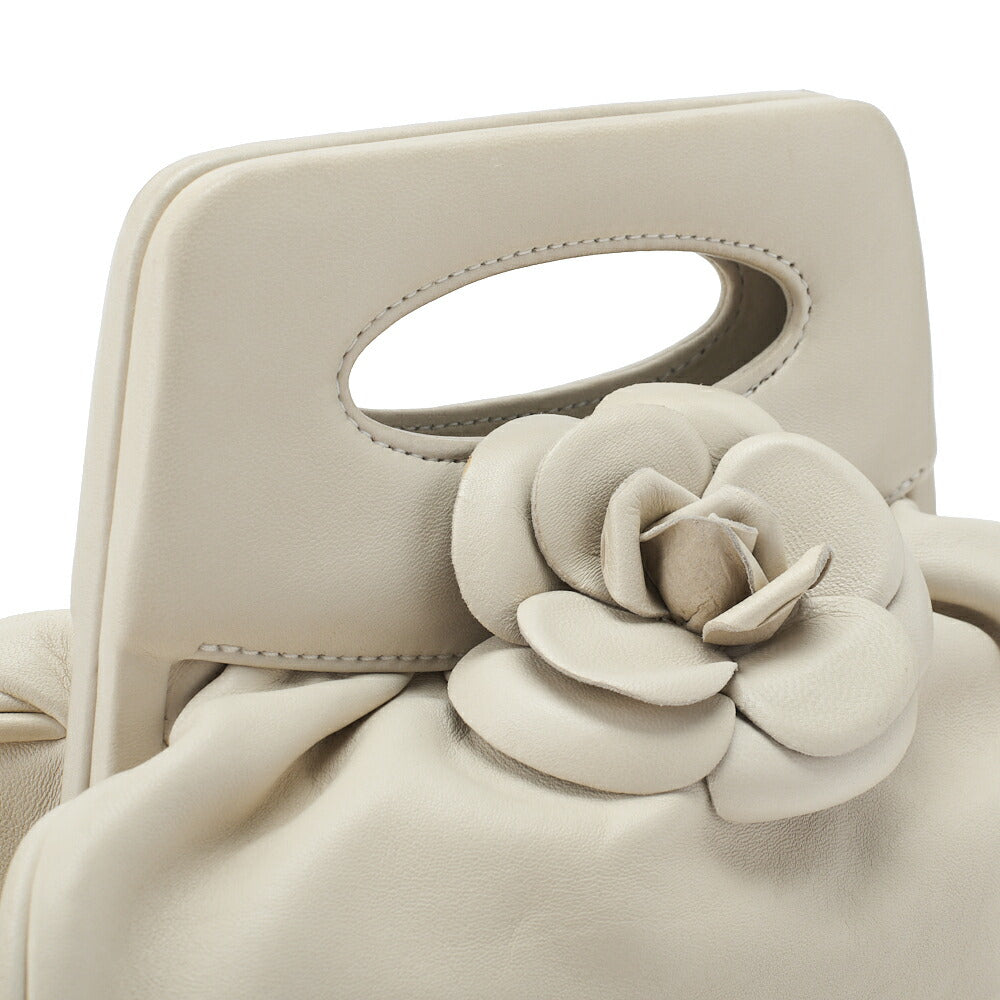 CHANEL Camellia Gamaguchi Handbag Shoulder Bag Lambskin White Silver-Tone Hardware Pre-Owned - Vintage La Charme