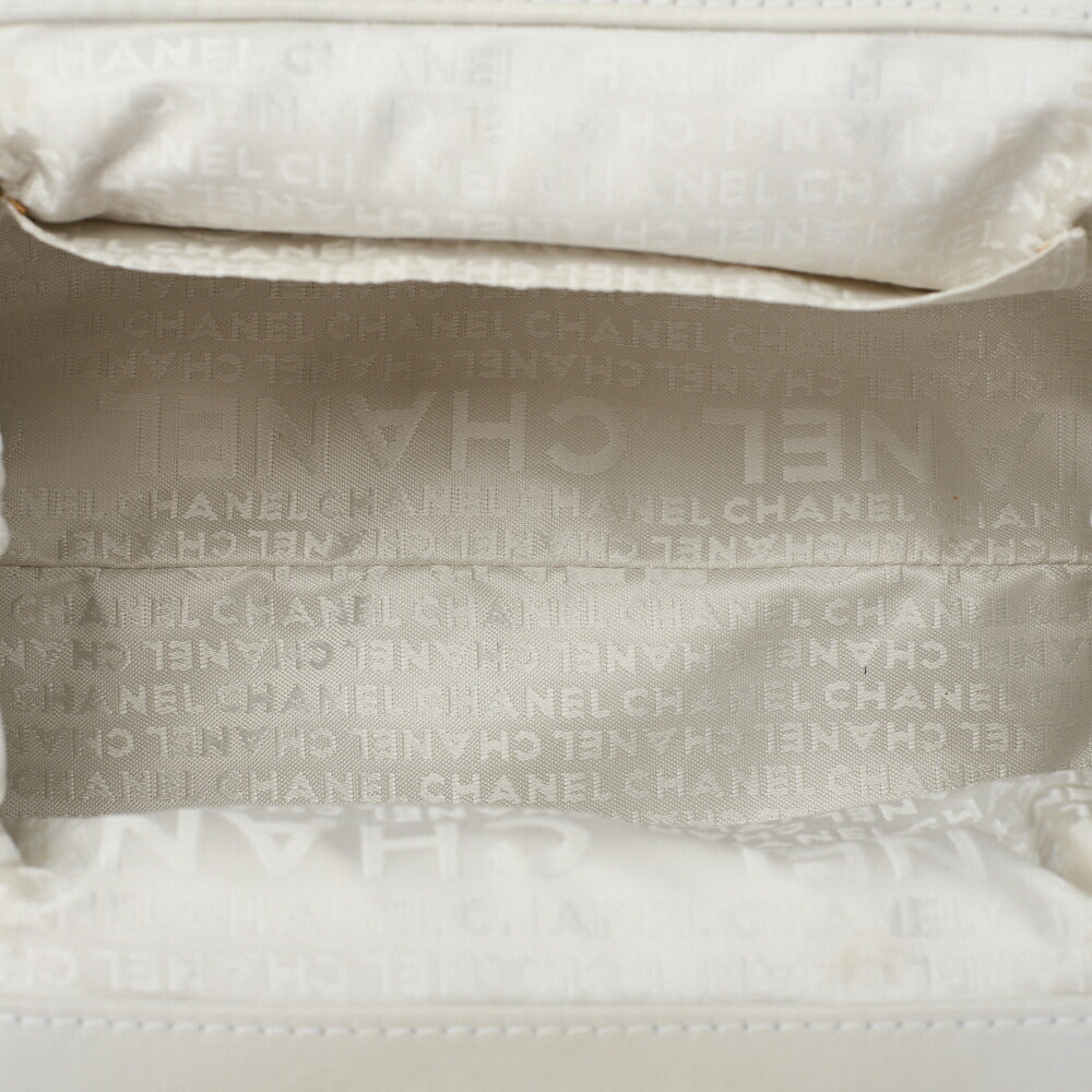 CHANEL Camellia Gamaguchi Handbag Shoulder Bag Lambskin White Silver-Tone Hardware Pre-Owned - Vintage La Charme