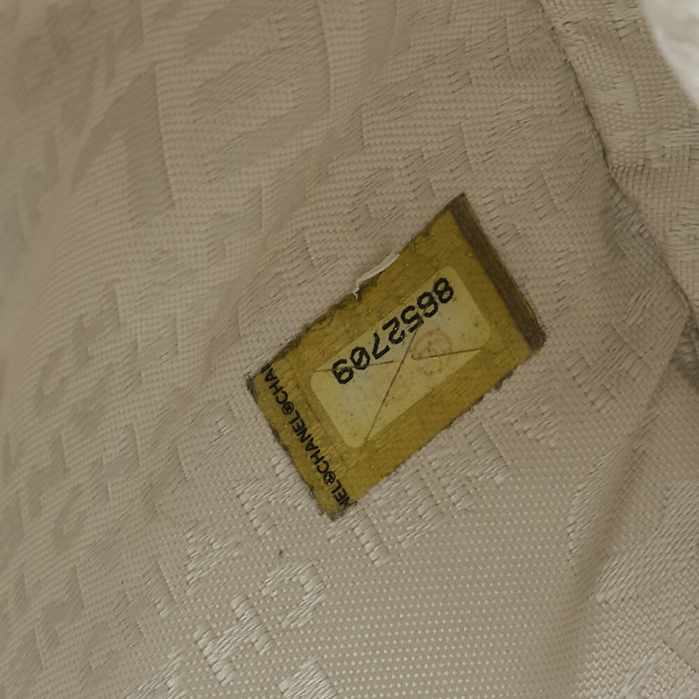 CHANEL Camellia Gamaguchi Handbag Shoulder Bag Lambskin White Silver-Tone Hardware Pre-Owned - Vintage La Charme