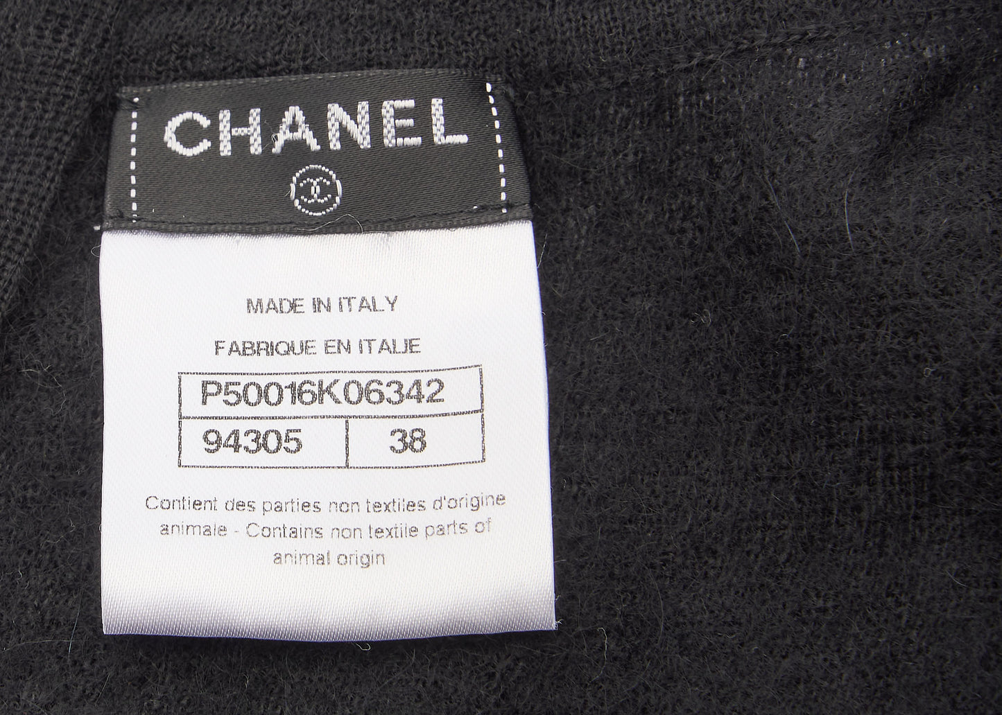 CHANEL Dress, Pleated Long Sleeve, Mohair Cashmere Blend, Black, Pre-Owned - Vintage La Charme